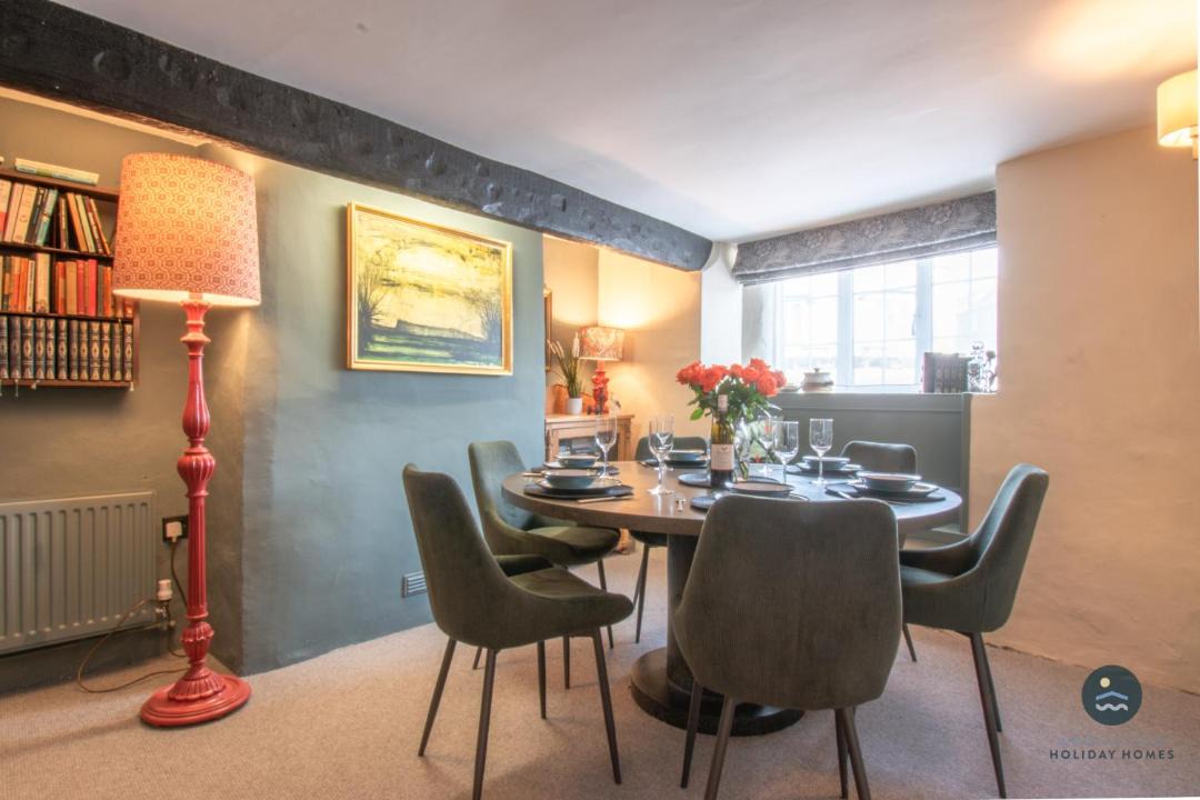 Photo of Others in Burton Bradstock