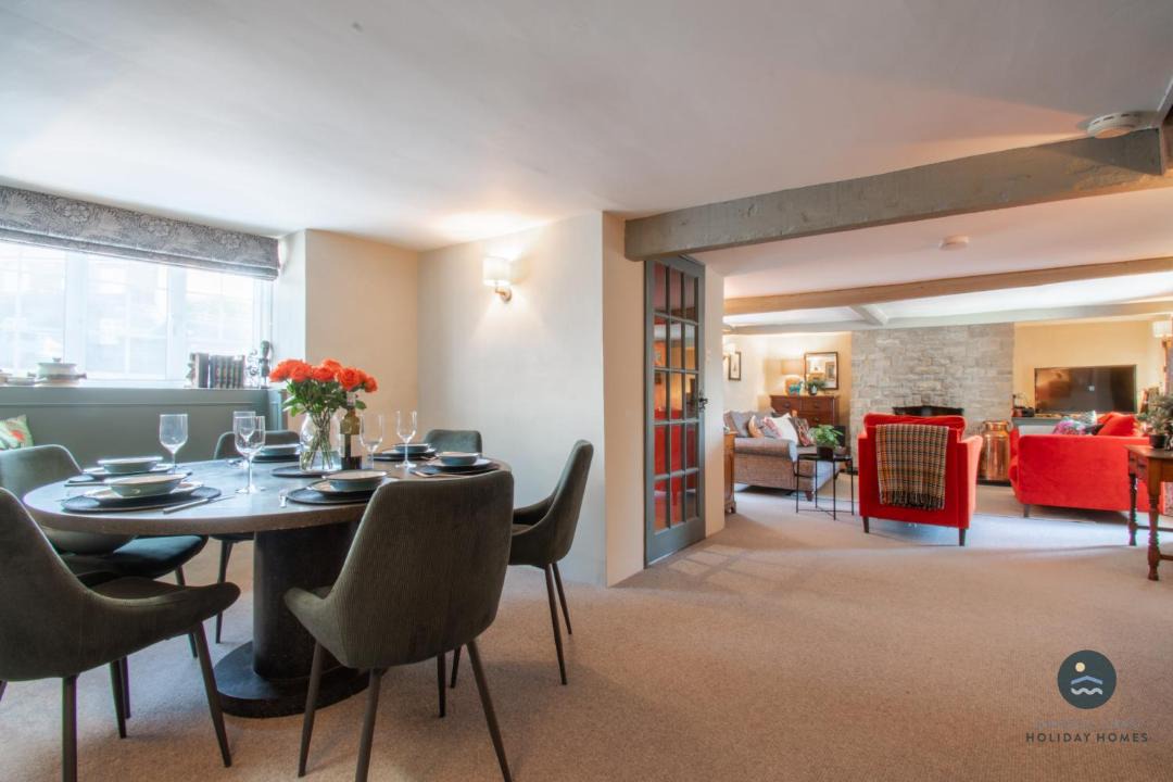 Photo of Others in Burton Bradstock