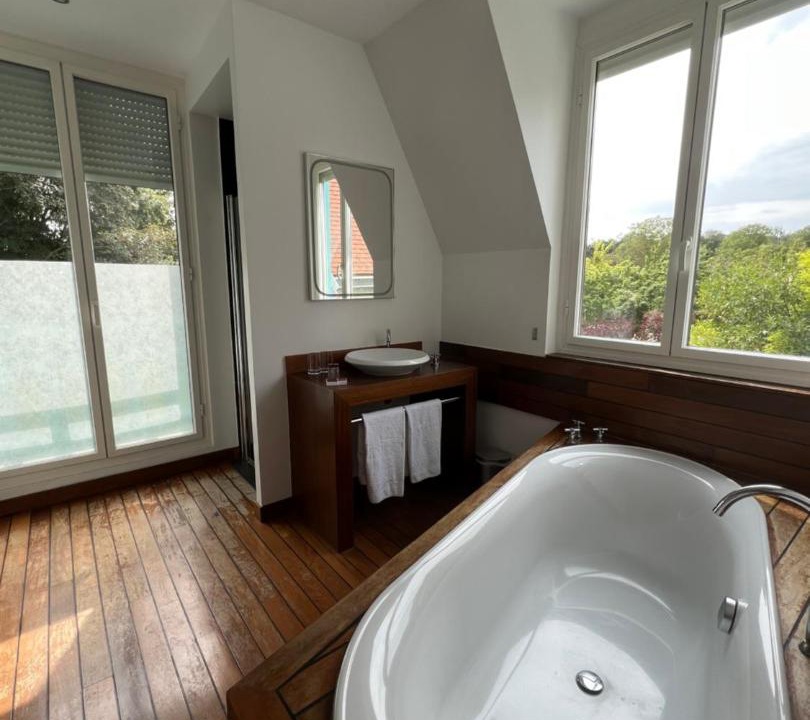 Photo of Bathroom in Rolleboise