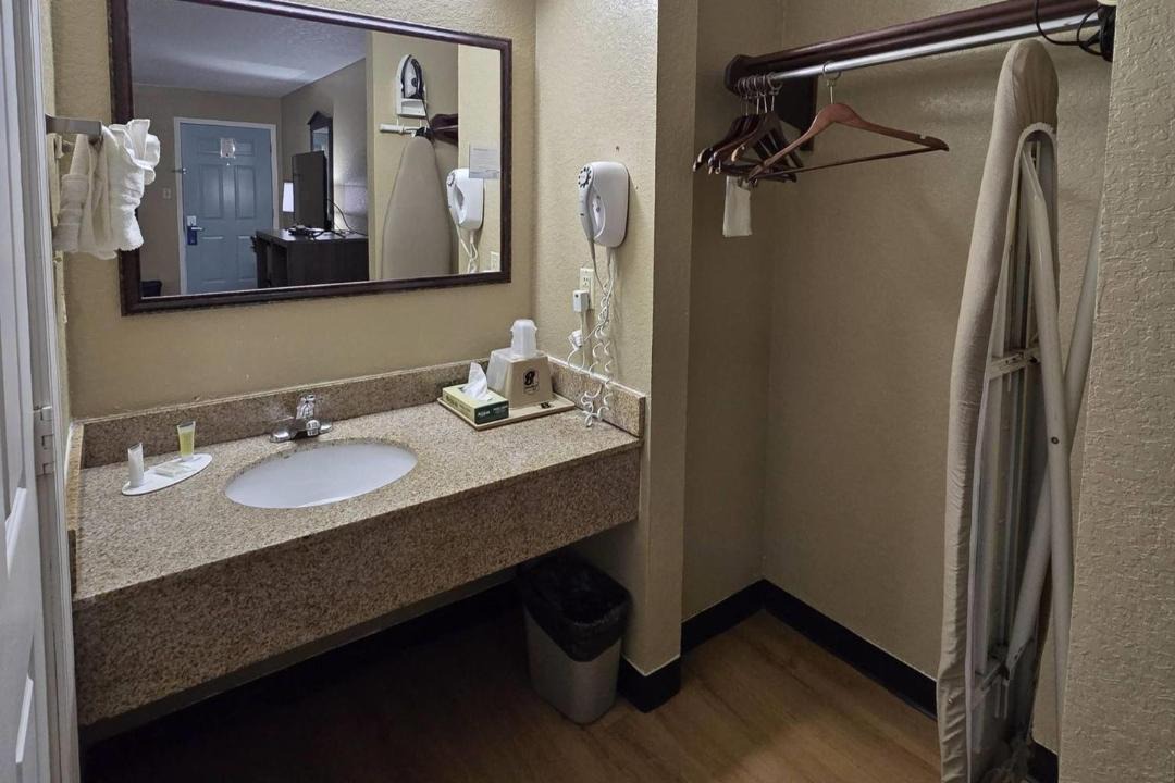Photo of Bathroom in Caddo Valley