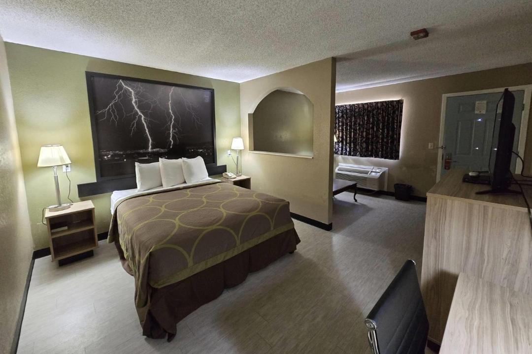 Photo of Bedroom in Caddo Valley