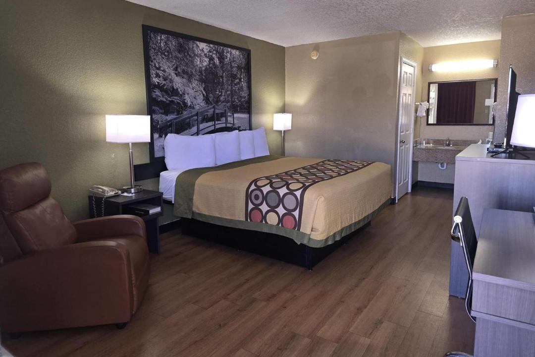 Photo of Bedroom in Caddo Valley