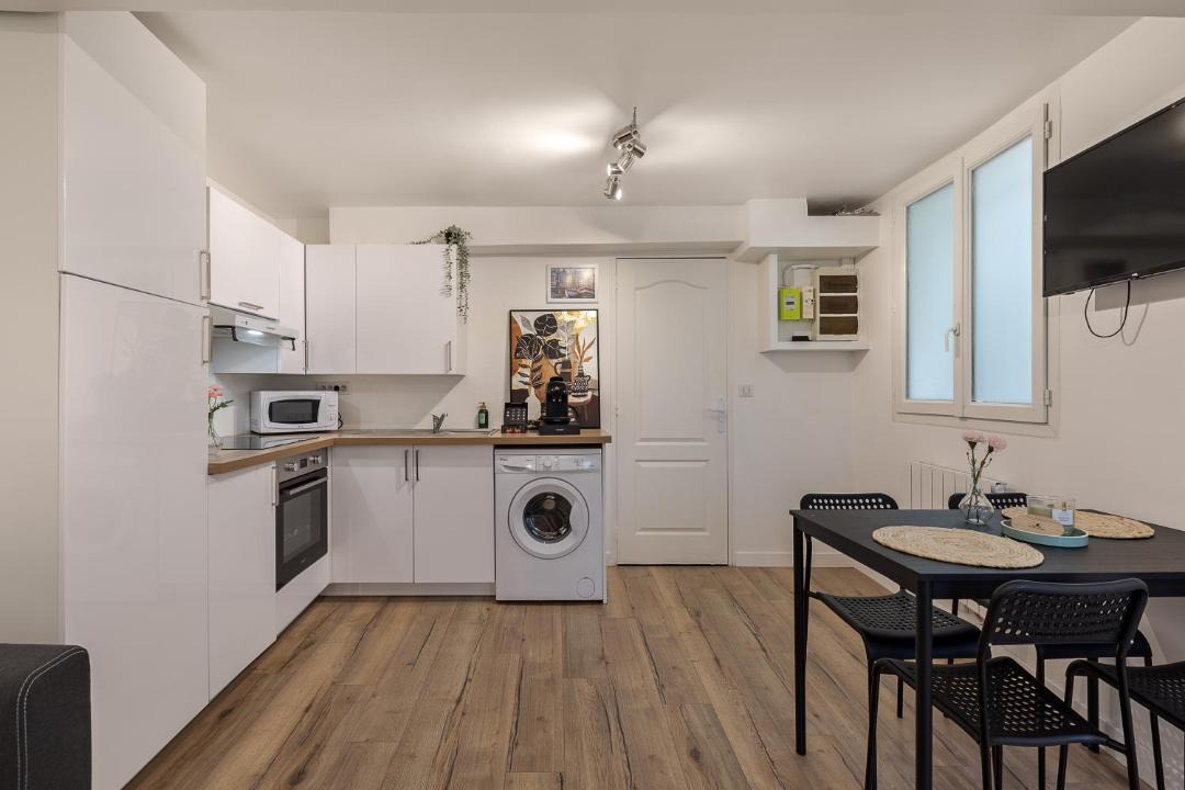 Photo of Kitchen in Quartier Saint-Marc - Croix de Pierre - Saint-Nicaise