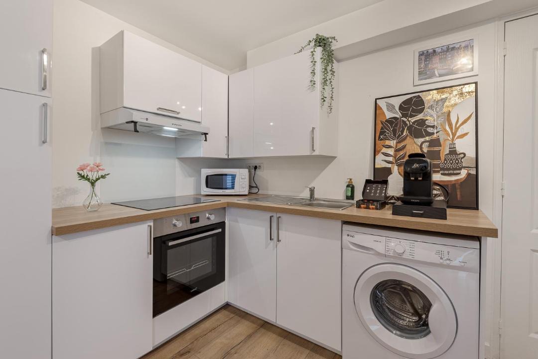 Photo of Kitchen in Quartier Saint-Marc - Croix de Pierre - Saint-Nicaise