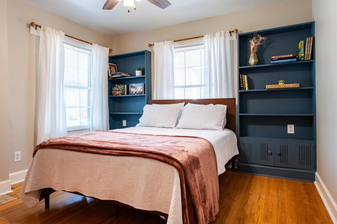 Photo of Bedroom in Belknap