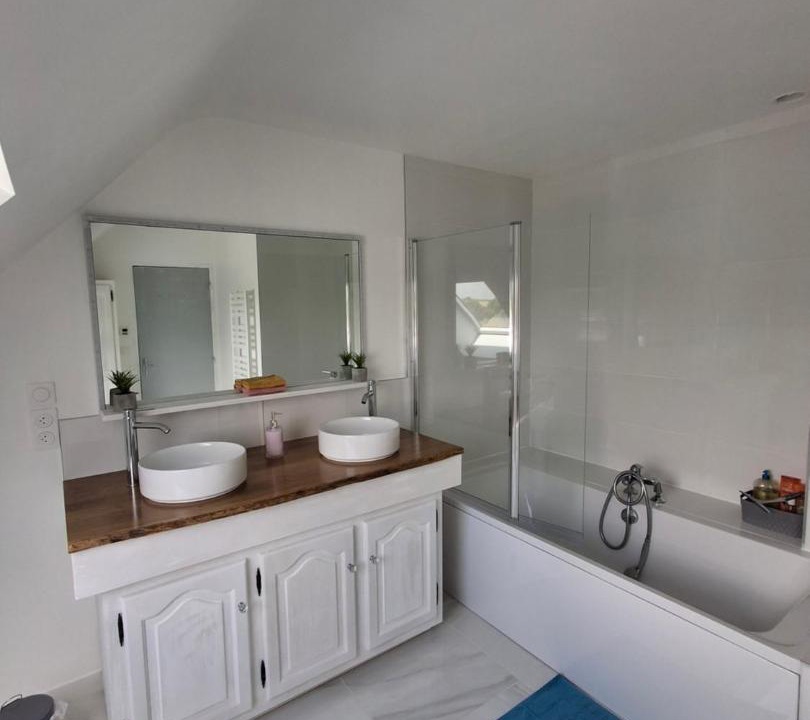 Photo of Others in Fay