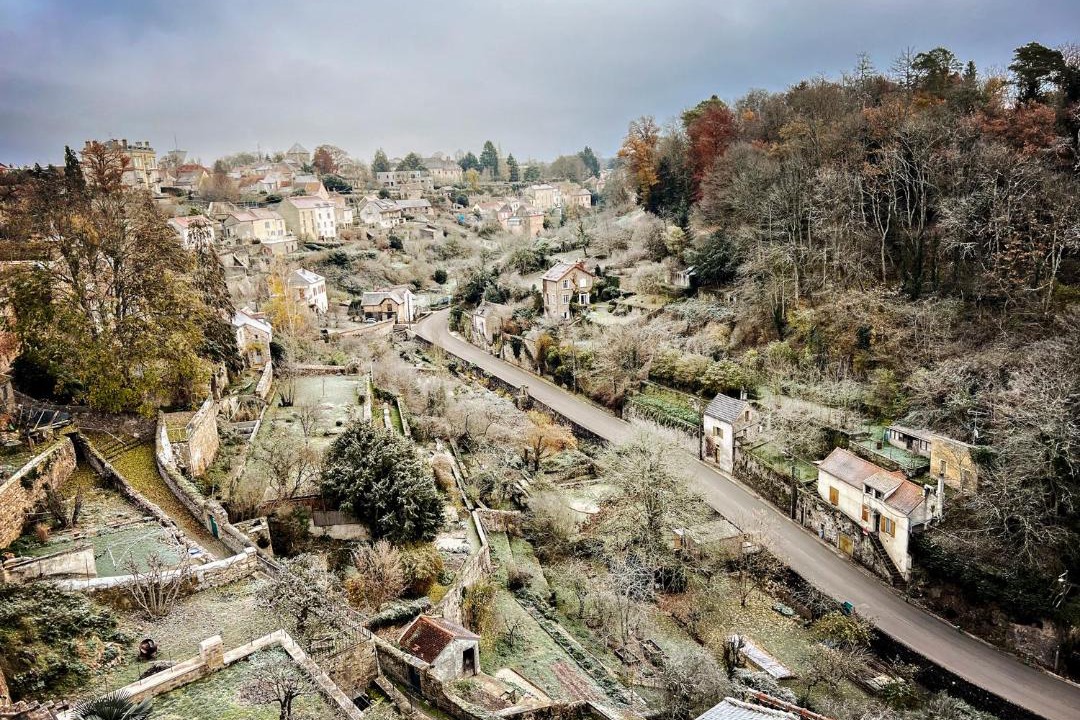 Photo of Others in Avallon