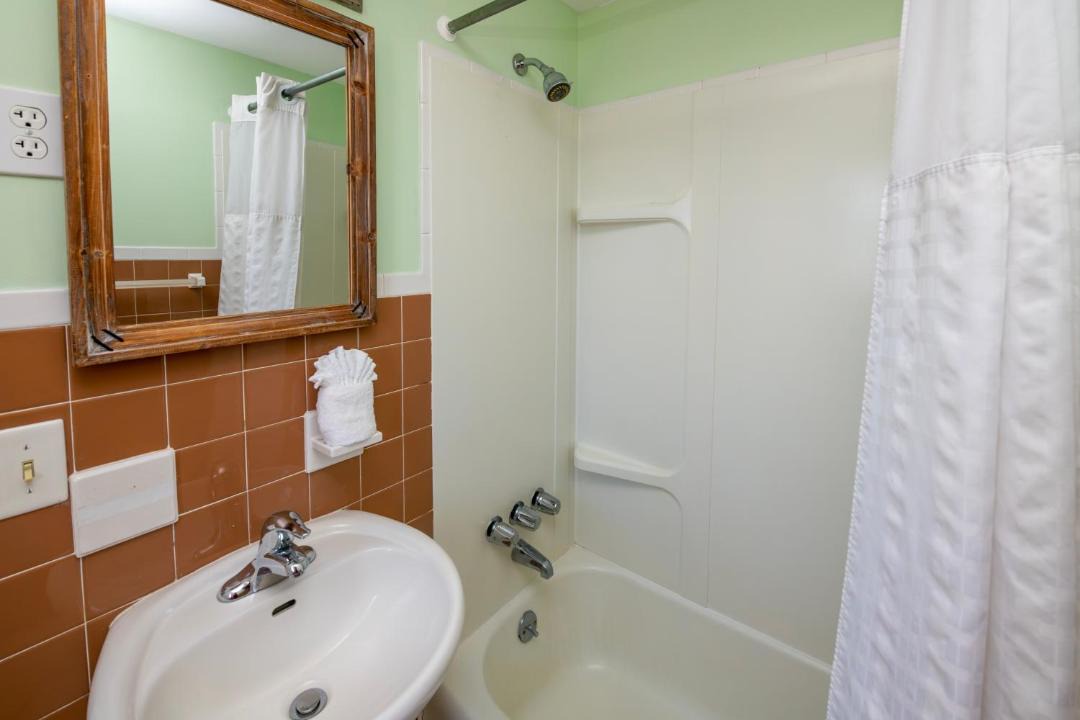 Photo of Bathroom in Ship Bottom