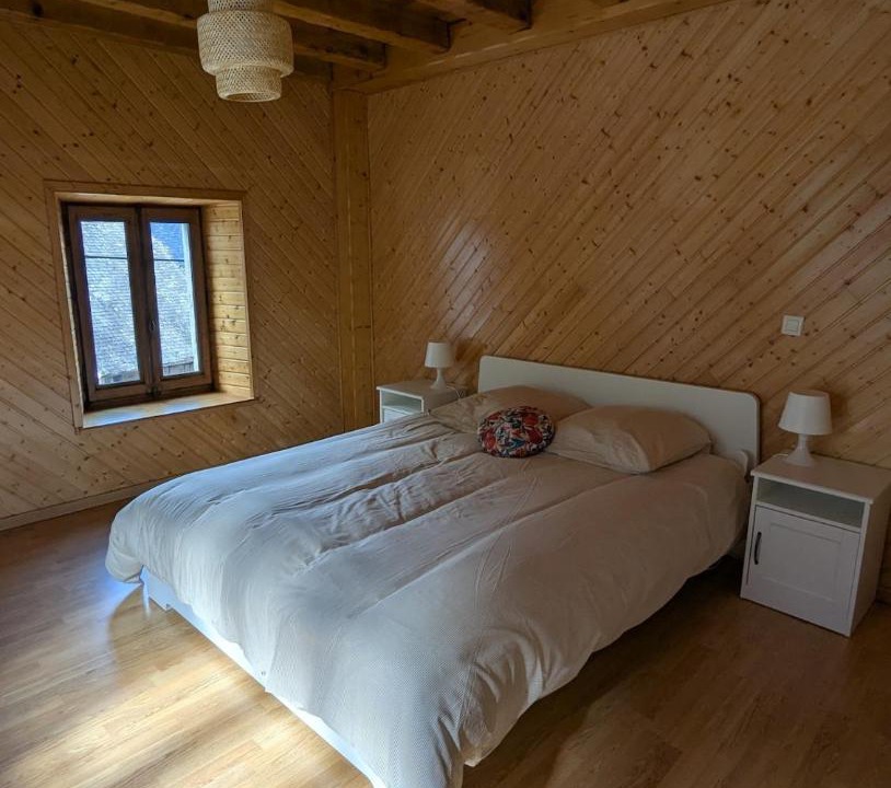 Photo of Bedroom in Lathuile