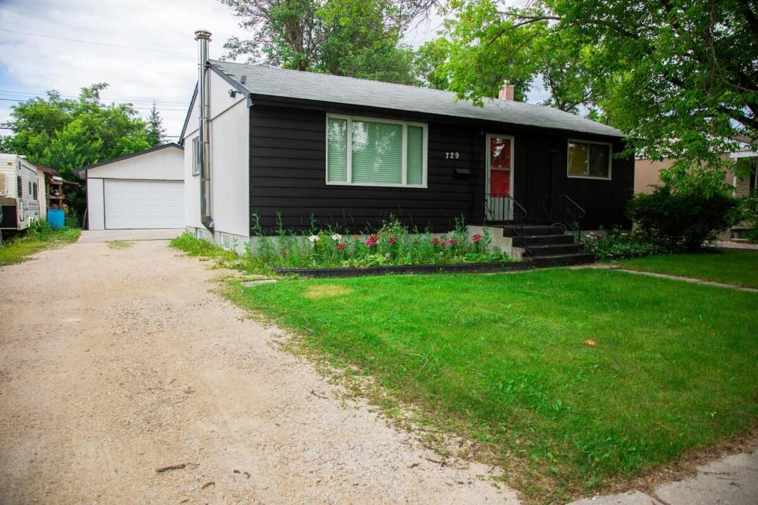 Photo of Others in East Kildonan