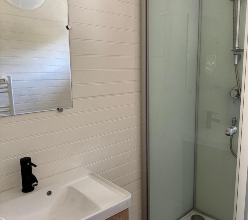 Photo of Bathroom in Nyons