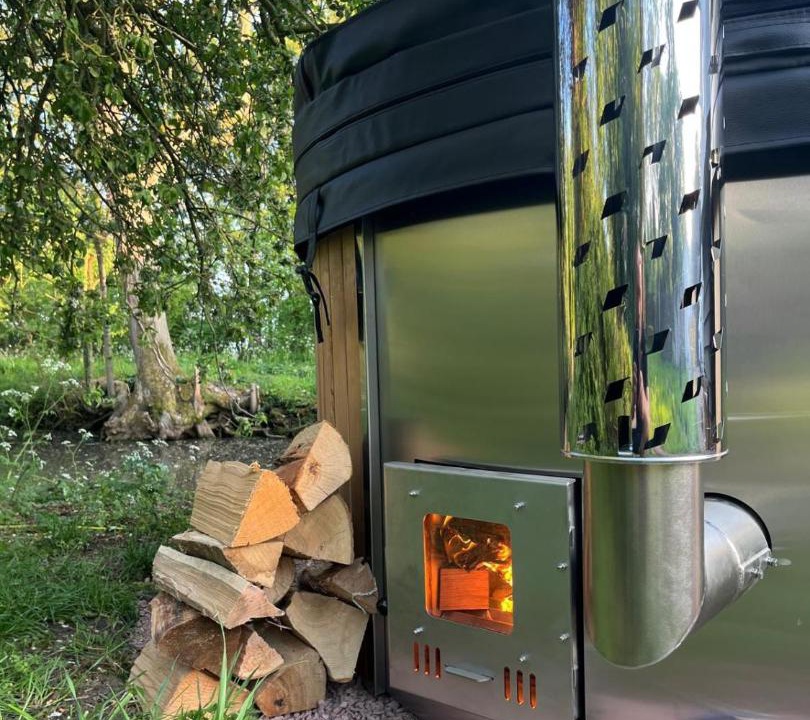 Photo of Others in Eye