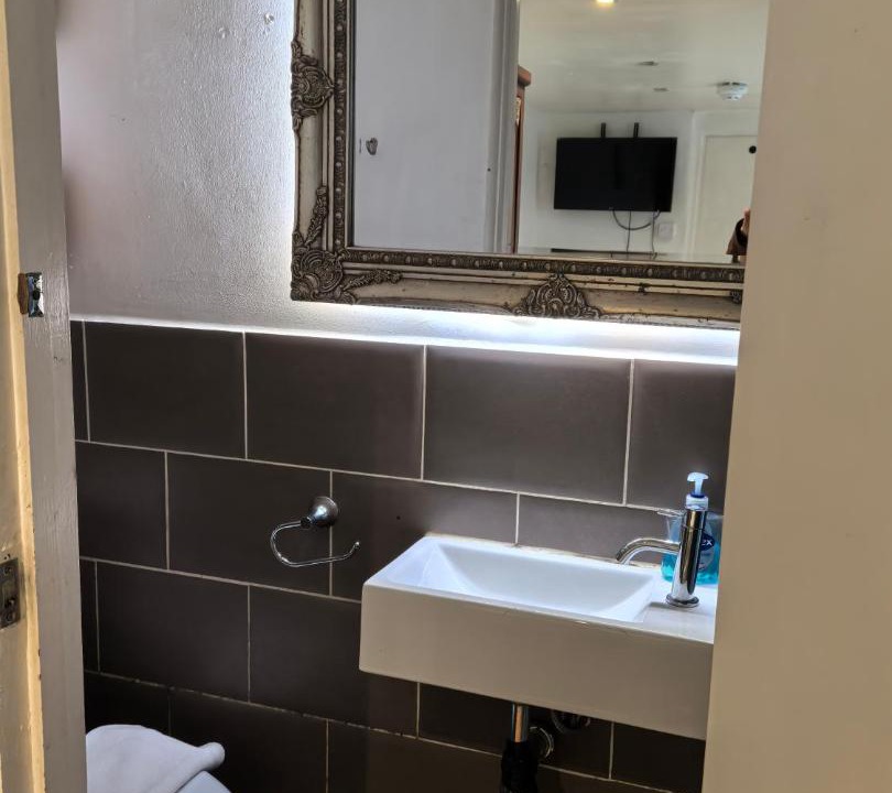 Photo of Bathroom in Brighton City Centre