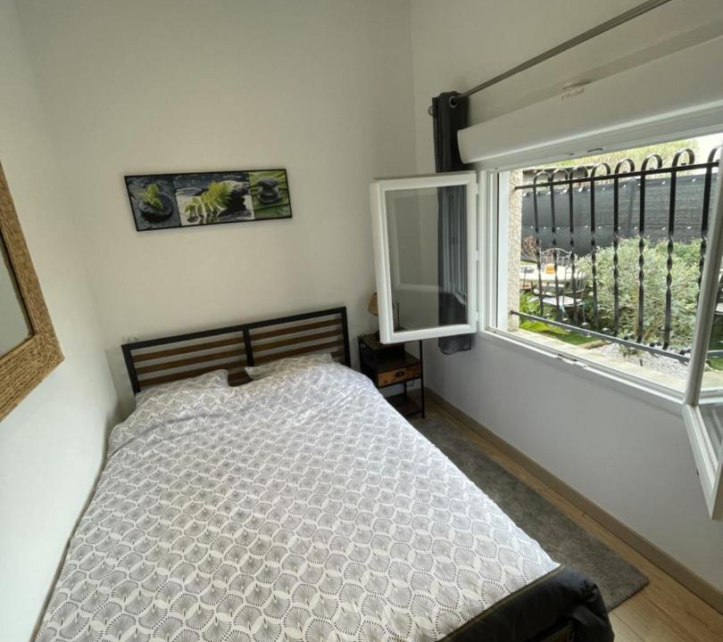 Photo of Bedroom in Saint-Jean-de-Vedas