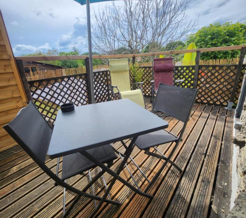 Photo of Patio Balcony in Epannes