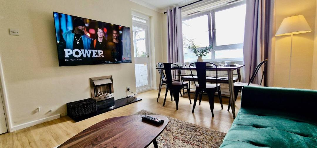 Photo of Livingroom in Westbourne Green