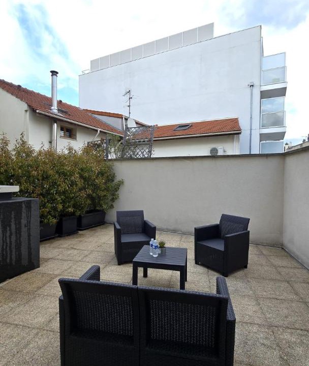 Photo of Others in Vanves