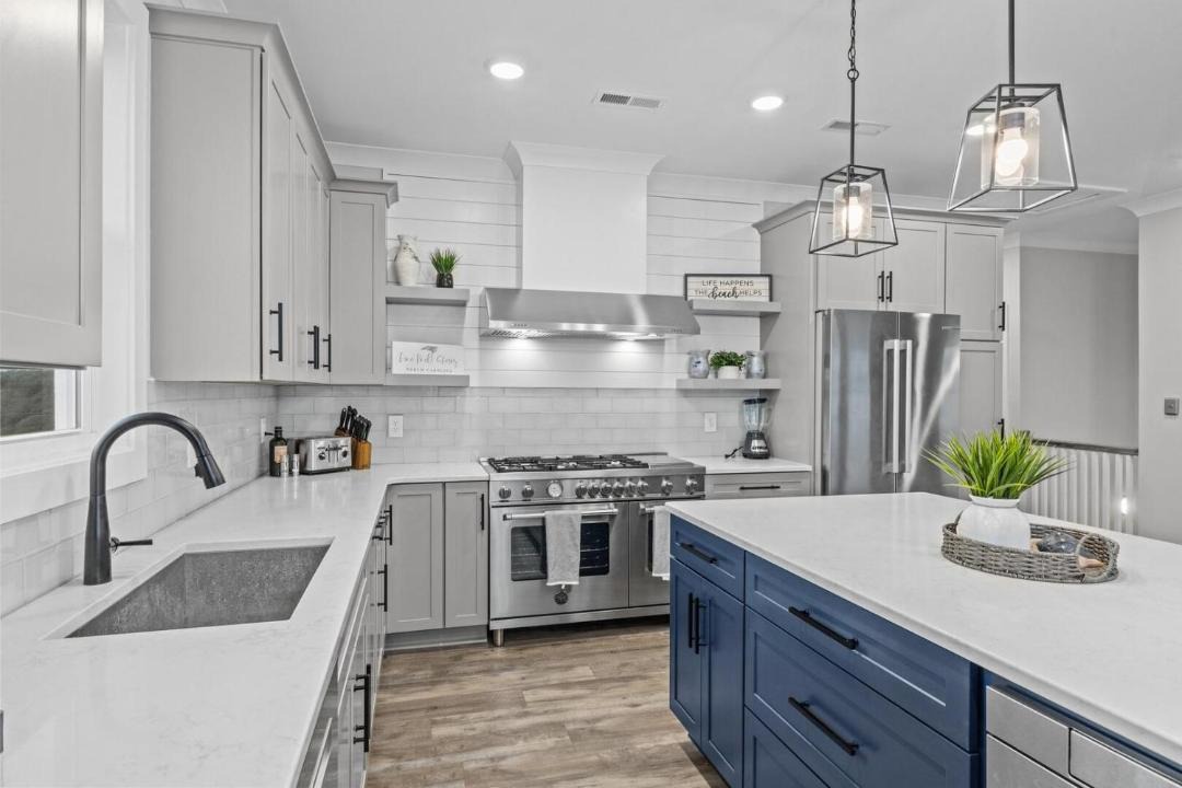 Photo of Kitchen in Pine Knoll Shores