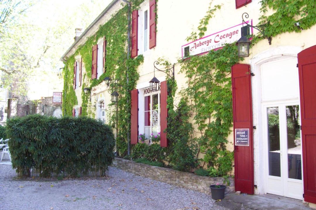 Photo of Others in Aveze