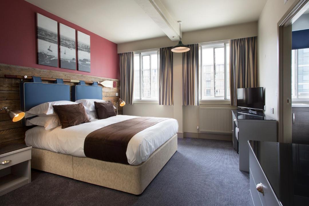 Photo of Others in Chatham