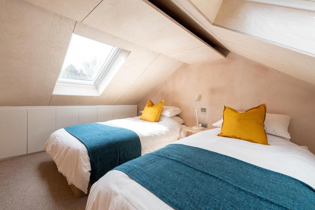 Photo of Others in Etchinghill