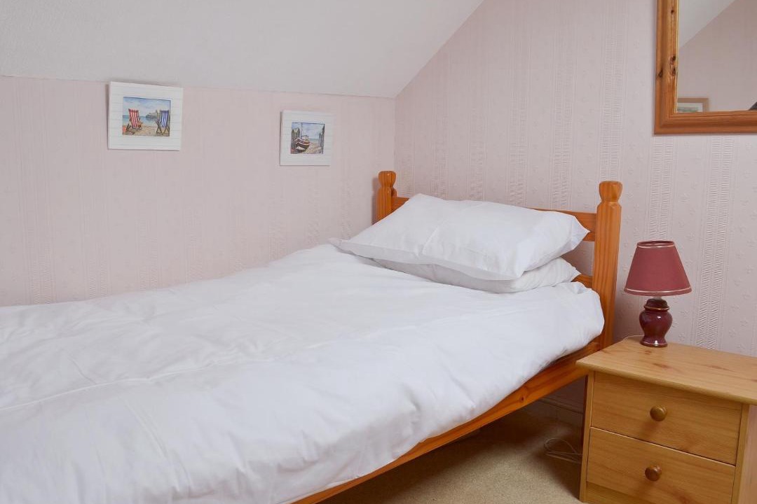 Photo of Bedroom in Lympstone