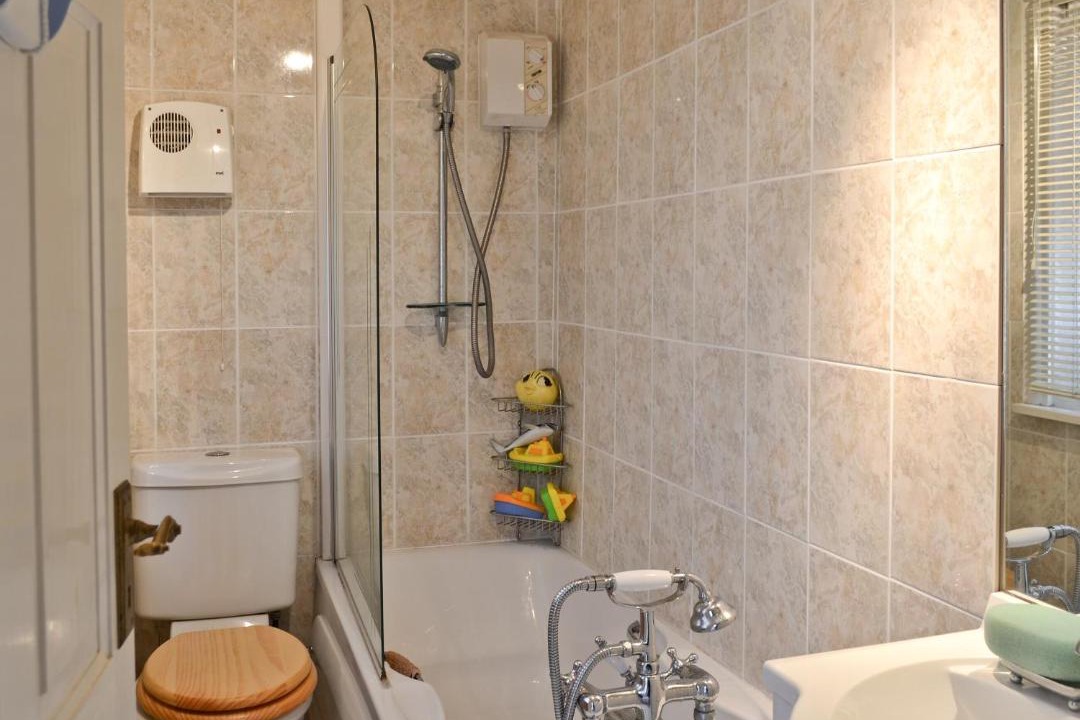 Photo of Bathroom in Lympstone