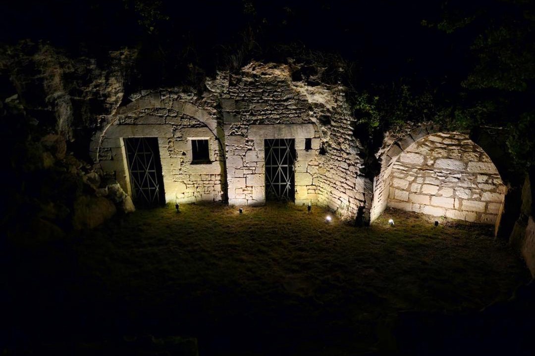 Photo of Others in Thure