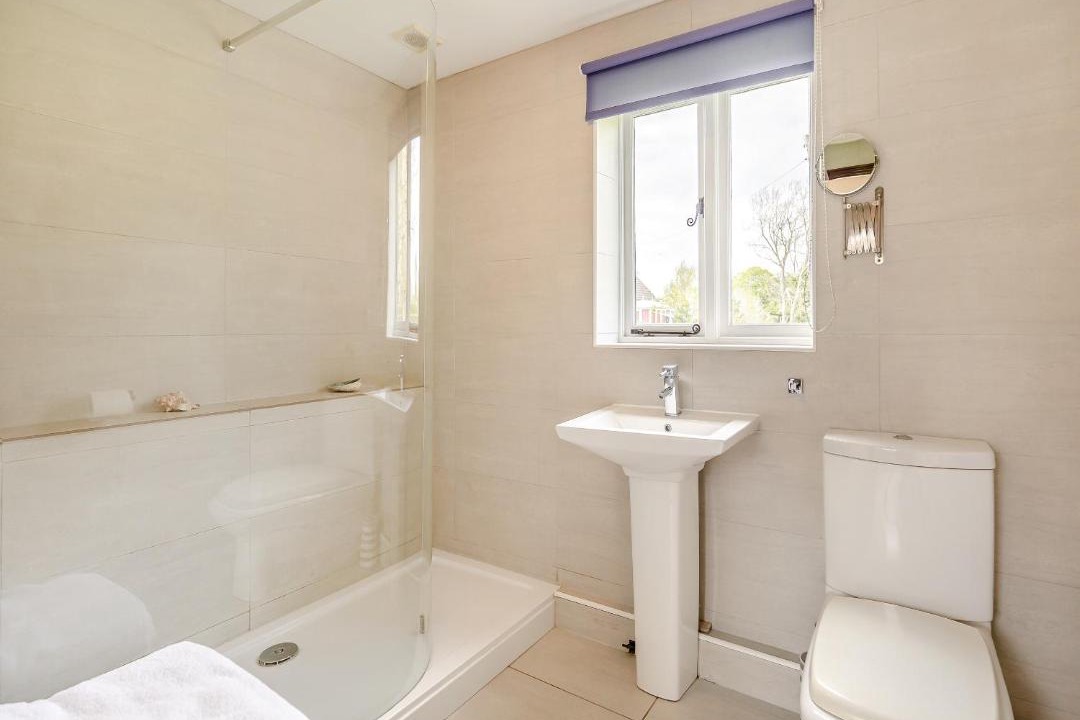 Photo of Others in Willesborough