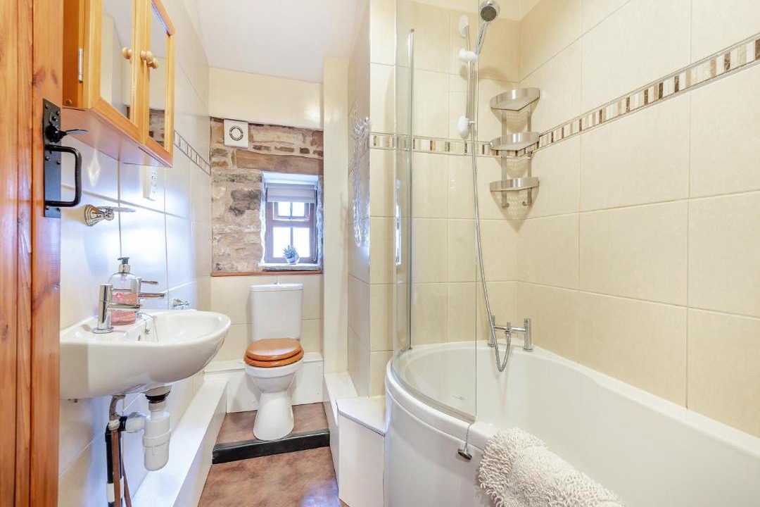 Photo of Others in Alston