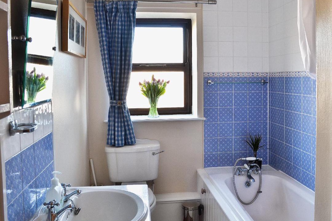 Photo of Bathroom in Padfield