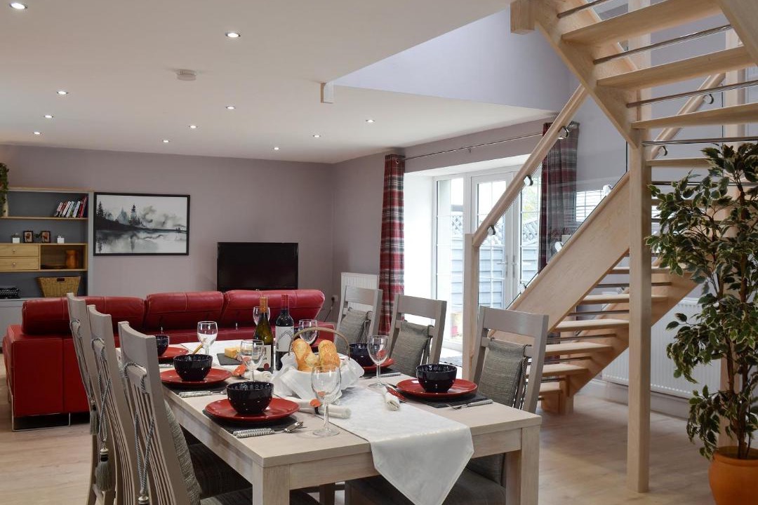 Photo of Others in Mauchline