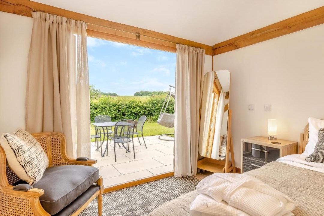 Photo of Others in Kingstone