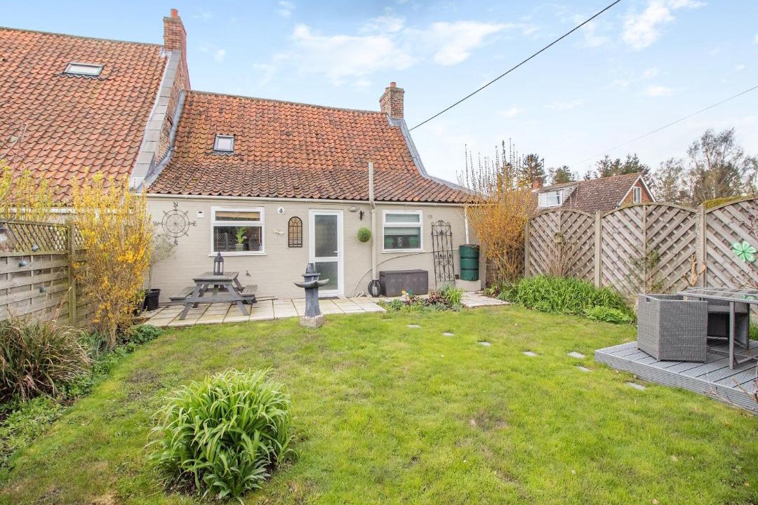 Photo of Others in Tilney Fen End