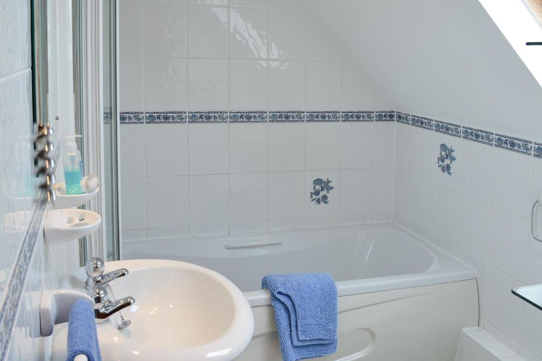 Photo of Others in Treator