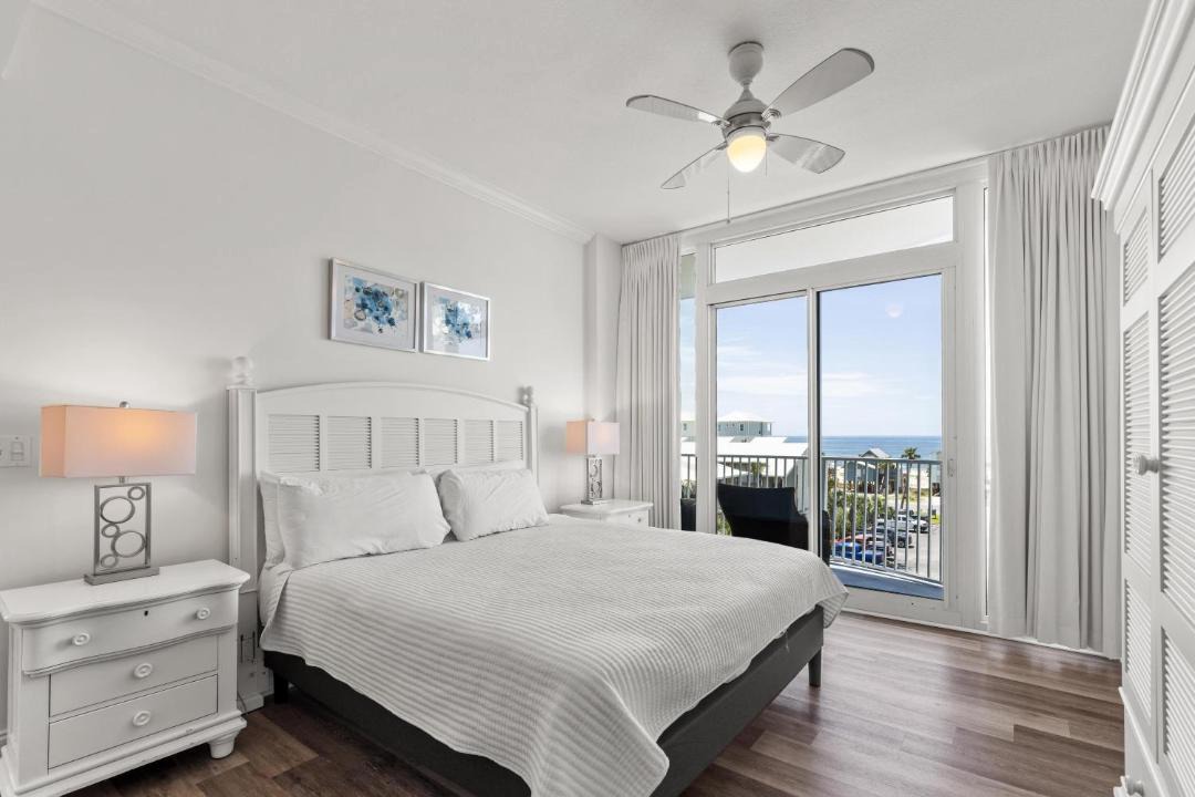 Photo of Bedroom in Gulf Shores