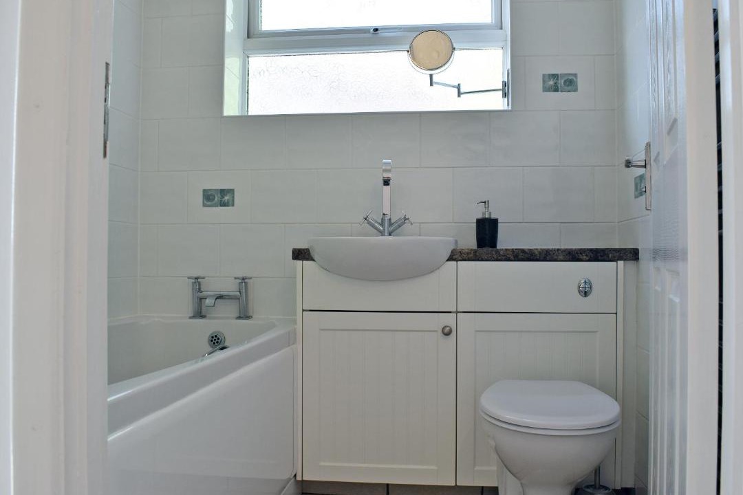 Photo of Bathroom in Brading