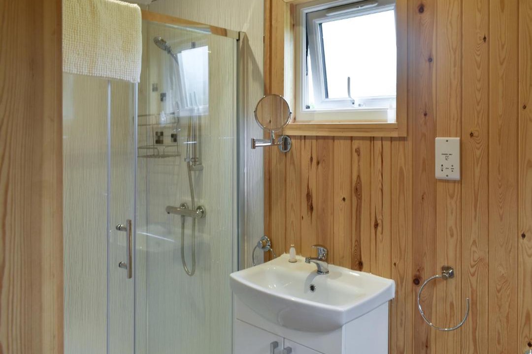 Photo of Others in Five Oak Green