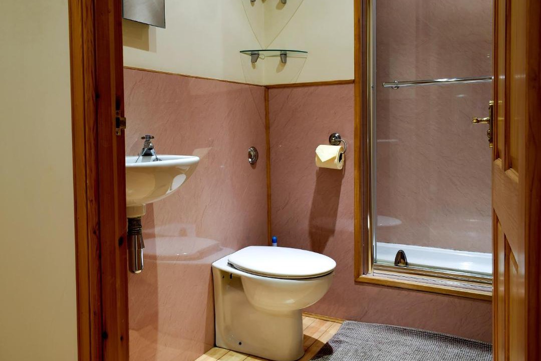 Photo of Bathroom in Dollar