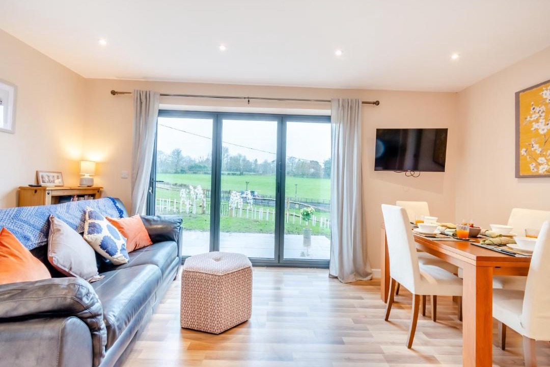 Photo of Others in Five Oak Green