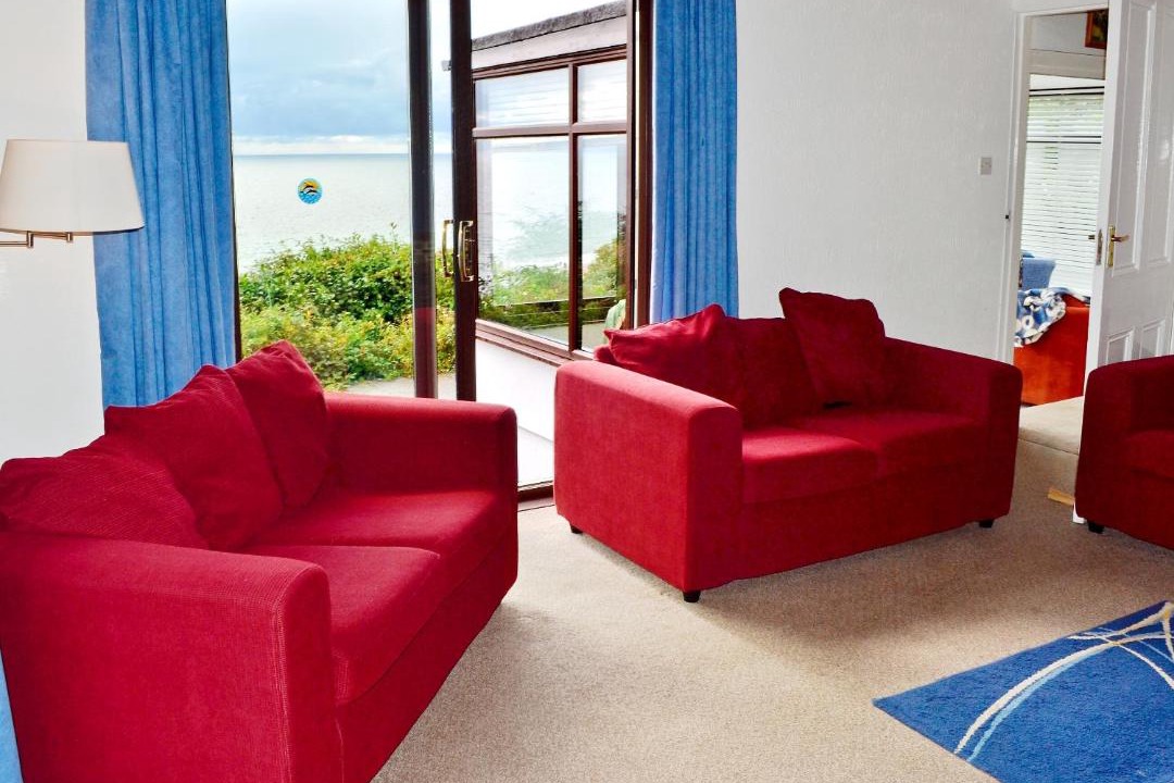 Photo of Livingroom in Praa Sands