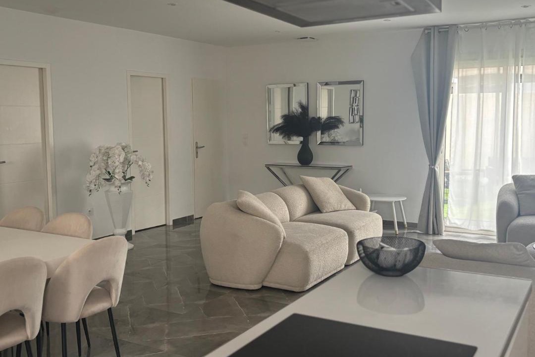 Photo of Livingroom in Lunel