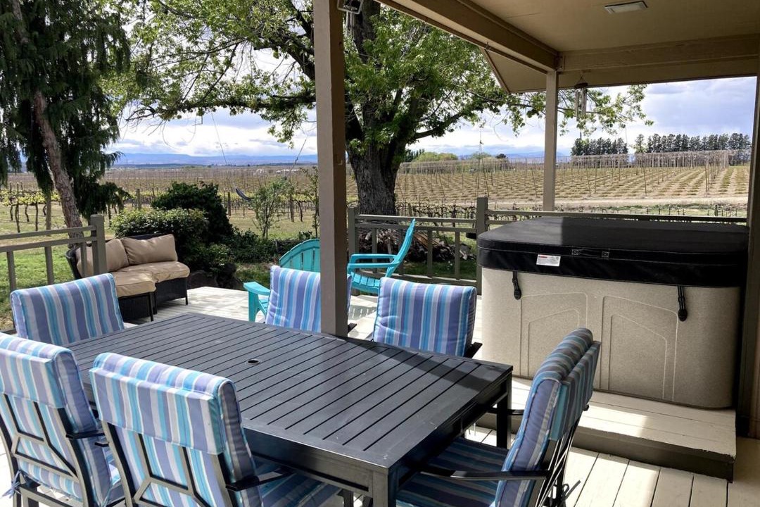 Photo of Patio Balcony in Outlook