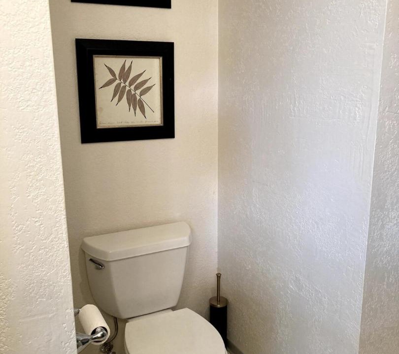 Photo of Bathroom in Outlook