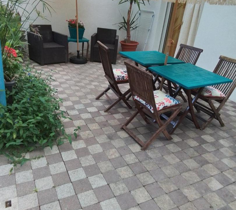 Photo of Others in Lunel-Viel