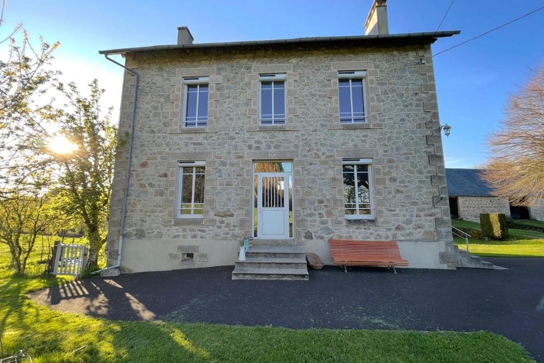 Photo of Others in Moustier-Ventadour
