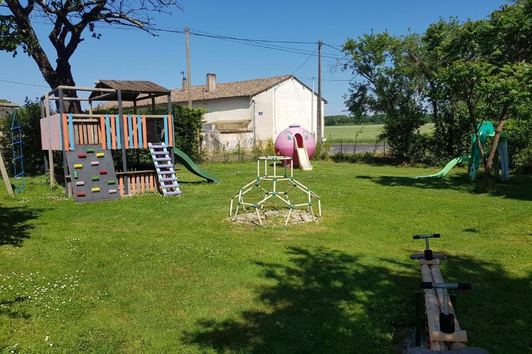 Photo of Others in Limalonges