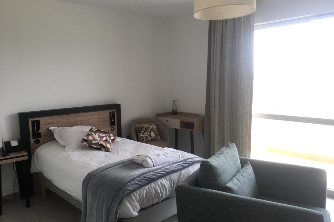 Photo of Bedroom in Valence