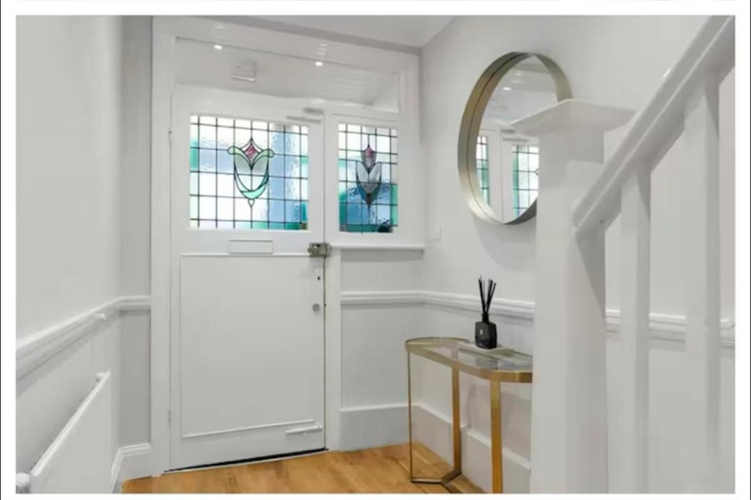 Photo of Others in Bruce Grove