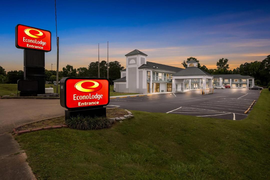 Photo of Others in Elberton